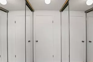 1250 Taylor Ave N, Seattle, WA 98109 - Photo 22