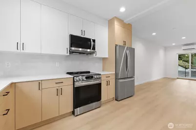 18015 2nd Avenue NE #C, Shoreline, WA 98155 - Photo 16