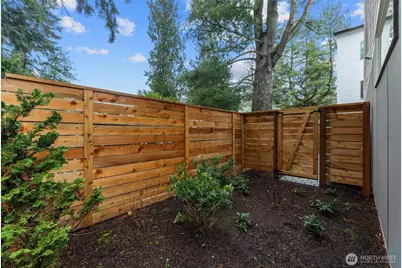 18015 2nd Avenue NE #C, Shoreline, WA 98155 - Photo 34