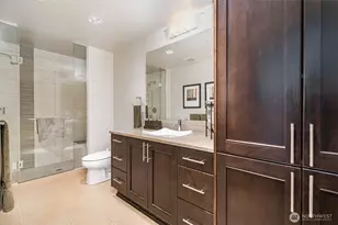 10650 NE 9th Pl, Bellevue, WA 98004 - Photo 8