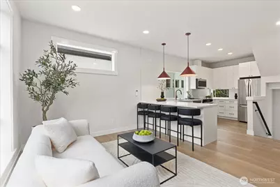 14308 Roslyn Place N #B, Seattle, WA 98133 - Photo 8