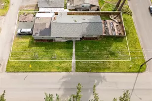 1717 S F St, Port Angeles, WA 98363 - Photo 2