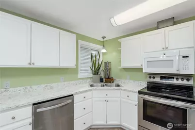 1717 S F Street, Port Angeles, WA 98363 - Photo 12