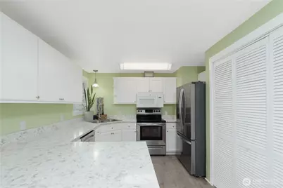 1717 S F Street, Port Angeles, WA 98363 - Photo 10