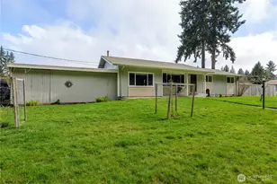1717 S F St, Port Angeles, WA 98363 - Photo 2