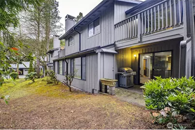 4123 145th Avenue NE, Bellevue, WA 98007 - Photo 1