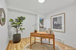 12625 SE 42nd St, Bellevue, WA 98006 - Photo 14