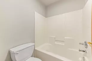 12724 159th St E, Puyallup, WA 98374 - Photo 18