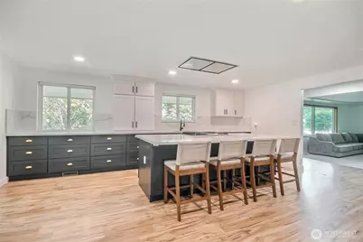 6902 Mount Tacoma Drive SW, Lakewood, WA 98499 - Photo 16