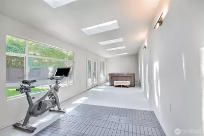 6902 Mount Tacoma Drive SW, Lakewood, WA 98499 - Photo 32