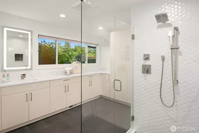 1617 121st Avenue SE, Bellevue, WA 98005 - Photo 14