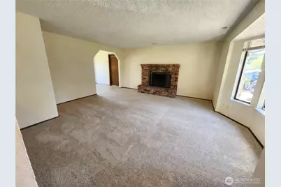 13803 13805 11th Avenue Ct S, Tacoma, WA 98444 - Photo 10