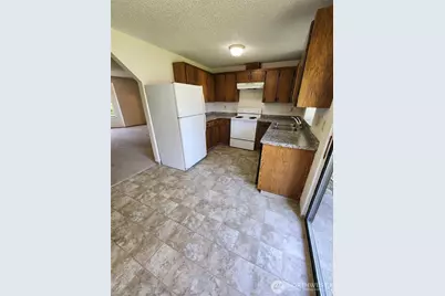 13803 13805 11th Avenue Ct S, Tacoma, WA 98444 - Photo 12