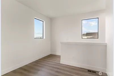 567 S Perry Avenue, East Wenatchee, WA 98802 - Photo 18