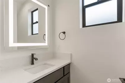 567 S Perry Avenue #Lot 5, East Wenatchee, WA 98802 - Photo 16