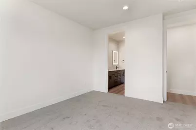 567 S Perry Avenue, East Wenatchee, WA 98802 - Photo 12