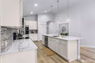 1412 Woods Point Loop, Ferndale, WA 98248 - Photo 8