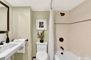 4223 Interlake Ave N, Seattle, WA 98103 - Photo 26