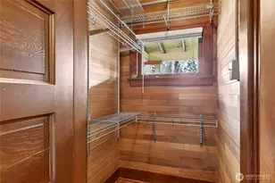 4223 Interlake Ave N, Seattle, WA 98103 - Photo 18