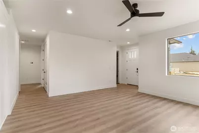 562 S Oasis Avenue, East Wenatchee, WA 98802 - Photo 14