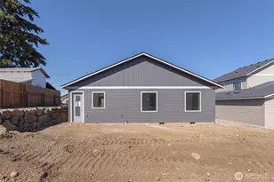 562 S Oasis Ave, East Wenatchee, WA 98802 - Photo 24