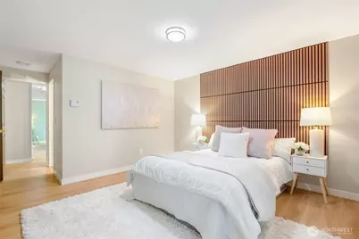 19123 Ballinger Way NE #102, Lake Forest Park, WA 98155 - Photo 8