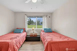 550 Canal Dr NE, Ocean Shores, WA 98569 - Photo 24