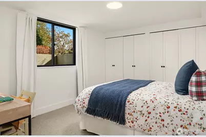 7315 51st Avenue NE, Seattle, WA 98115 - Photo 20