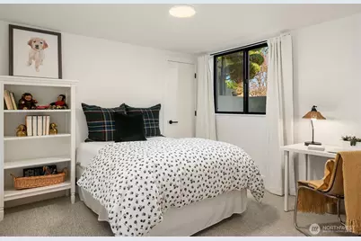 7315 51st Avenue NE, Seattle, WA 98115 - Photo 18