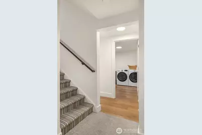 7315 51st Avenue NE, Seattle, WA 98115 - Photo 16