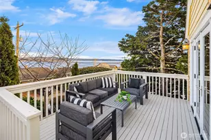 407 35th Ave S, Seattle, WA 98144 - Photo 8