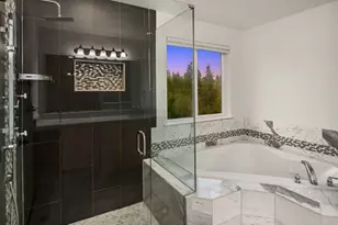 21120 Meridian Pl W, Bothell, WA 98021 - Photo 20