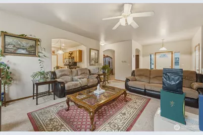 803 SE Vintage Way, College Place, WA 99324 - Photo 6