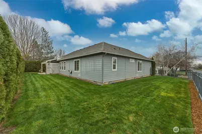 803 SE Vintage Way, College Place, WA 99324 - Photo 34