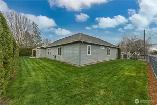 803 SE Vintage Way, College Place, WA 99324 - Photo 34