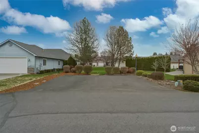 803 SE Vintage Way, College Place, WA 99324 - Photo 36