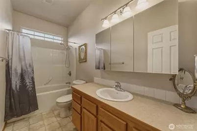 803 SE Vintage Way, College Place, WA 99324 - Photo 16