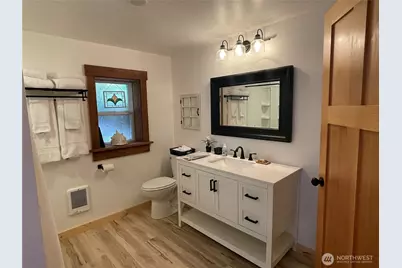 3255 S East Camano Drive, Camano Island, WA 98282 - Photo 14