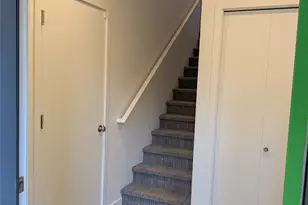 2662 E Lake Sammamish Pkwy, Sammamish, WA 98074 - Photo 4