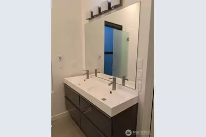 2662 E Lake Sammamish Parkway #B, Sammamish, WA 98074 - Photo 16