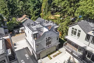 10752 Interlake Ave N, Seattle, WA 98133 - Photo 18