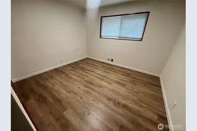 15 L Street NE, Auburn, WA 98002 - Photo 6