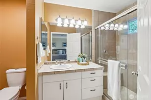 16219 Northup Way, Bellevue, WA 98008 - Photo 18