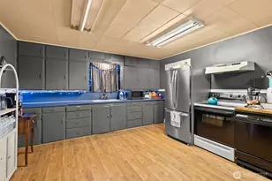 1024 H St, Centralia, WA 98531 - Photo 8