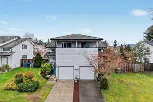 4108 NE 6th Pl, Renton, WA 98059 - Photo 2