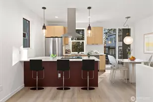 10748 Interlake Ave N, Seattle, WA 98133 - Photo 10