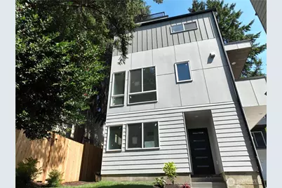 10748 Interlake Avenue N, Seattle, WA 98133 - Photo 1