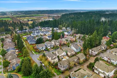 12211 168th Court NE, Redmond, WA 98052 - Photo 36