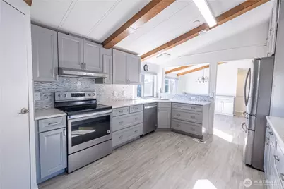 225 NE Ernst #50, Oak Harbor, WA 98277 - Photo 6