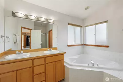 17106 116th Street E, Bonney Lake, WA 98391 - Photo 18